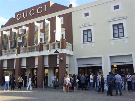 gucci factory store